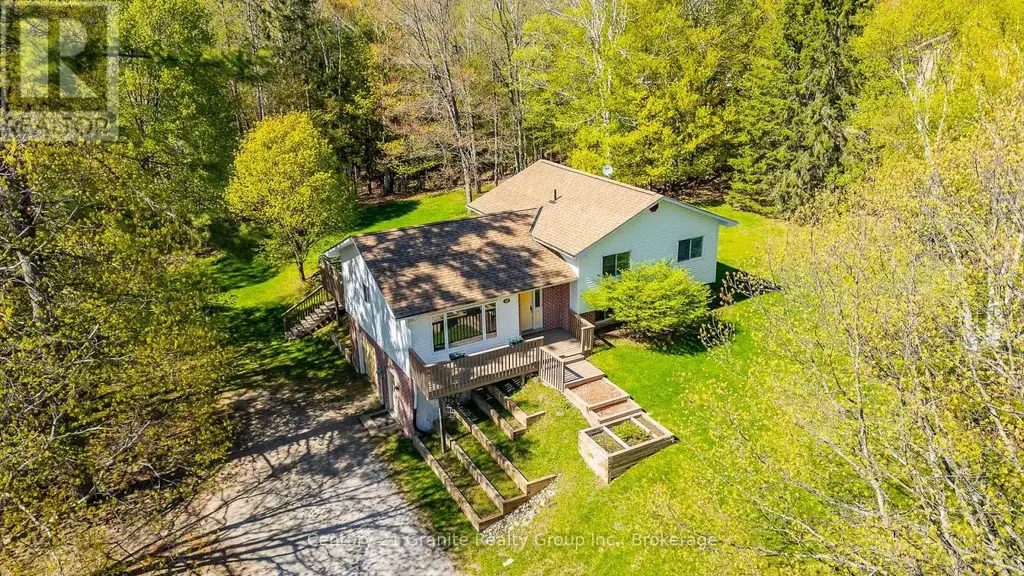117 Riverside Drive E, Dysart et al (Dysart)